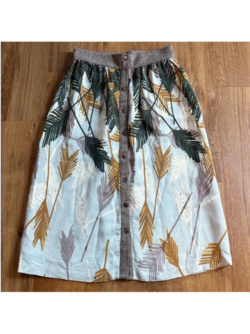 EUC Anthropologie Edme & Esyllte Flurried Plumes Midi Skirt Size O